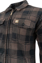 Button chest pocket and JP logo detail on Jack Pyke Tundra Shirt, accessible storage for fieldwork