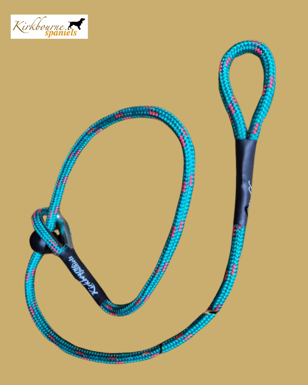 Kirkbourne Spaniels KB Thumb Heel Slip Lead laid flat - 60cm, 6mm PPM braided rope, single finger loop, no metal clips. Lightest contact gundog heel slip lead handmade in Yorkshire.