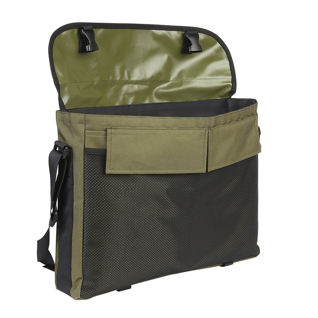 Dog and Field medium game and dummy bag open view in olive green - washable removable inner liner with two large pockets and front mesh net for organised dummy and game storage during gundog training