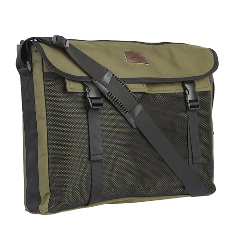 Dog and Field medium game and dummy bag side view in olive green - adjustable shoulder strap and two large pockets for dummies game and training essentials during gundog training and field work