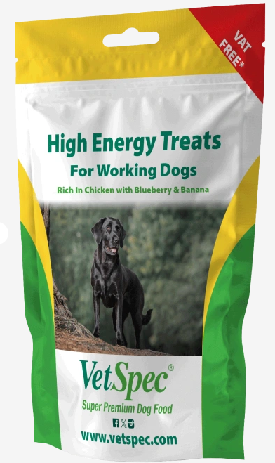 VetSpec High Energy Treats 100g pouch - chicken meal oats wheat banana blueberry linseed honey and coconut oil 358kcal per 100g highly digestible high energy training treat for working dogs suitable from 12 weeks